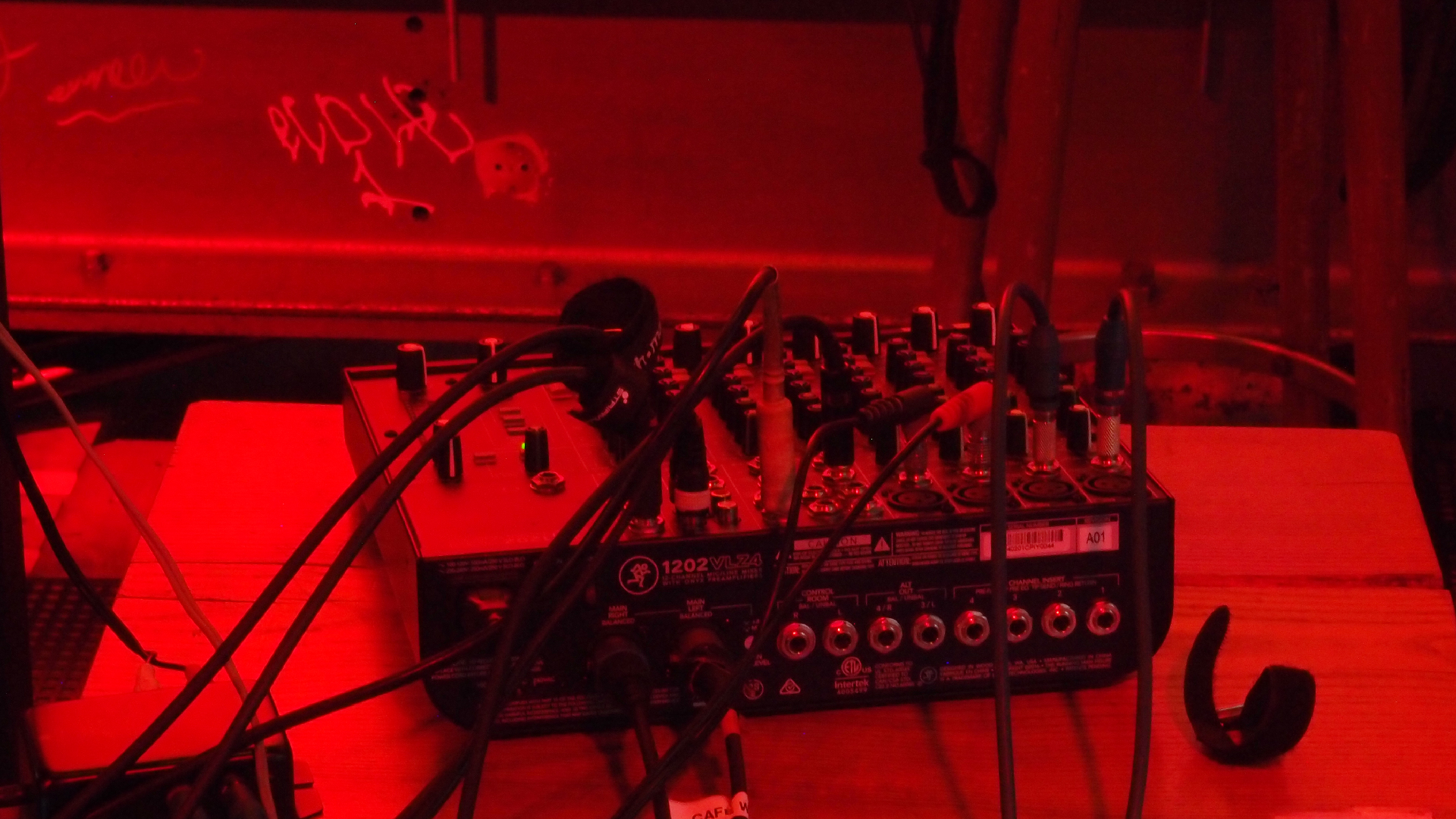 2022-11-22 wendelrekords 1 und 2 release 1 (Audio, Komposition, Live)